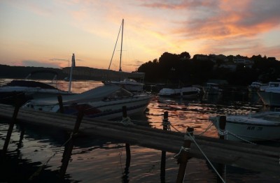 100kb7-Heimathafen.JPG (90.36 KiB) 7642 mal betrachtet 100kb7-Heimathafen.JPG